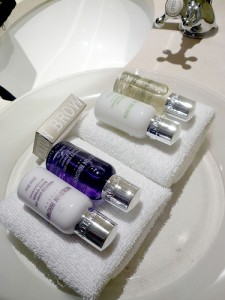 3560836226_1d342abe3d Cosmetics με πολύ χρώμα...(photo by eatmorechips)